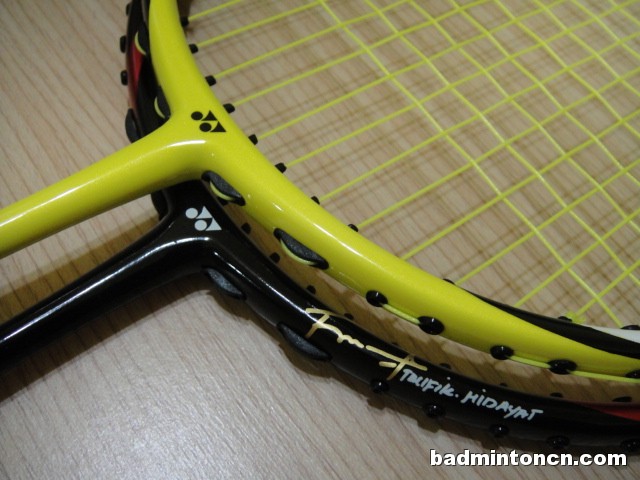 图片arcsaber z-slash arc-zs 弓箭zs 羽毛球拍 尤尼克斯yonex arc